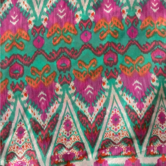 Women's Multicolor Patterned Top - Picture 9 of 11